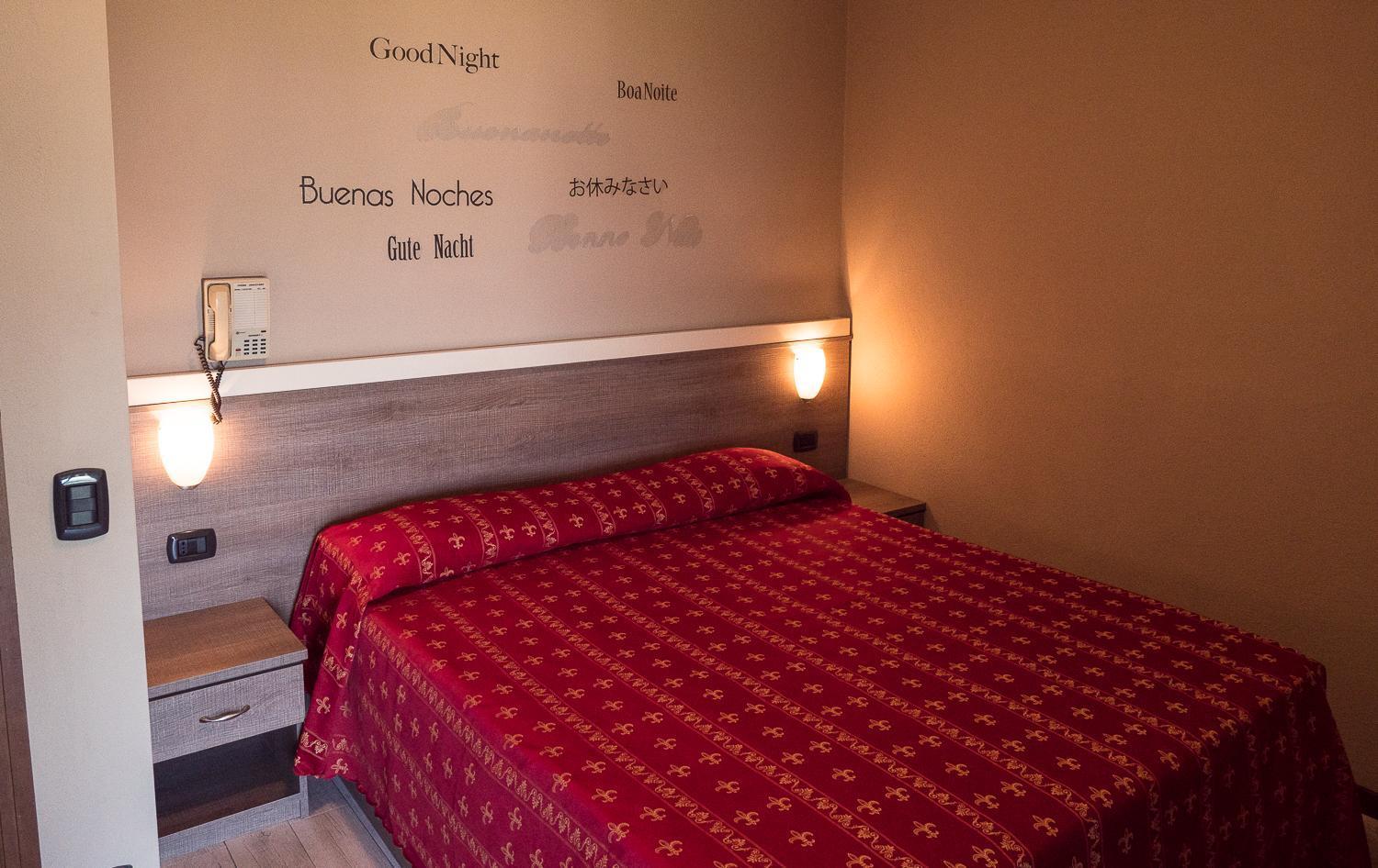 Albergo Ristorante Monterosa Ameno Exteriér fotografie