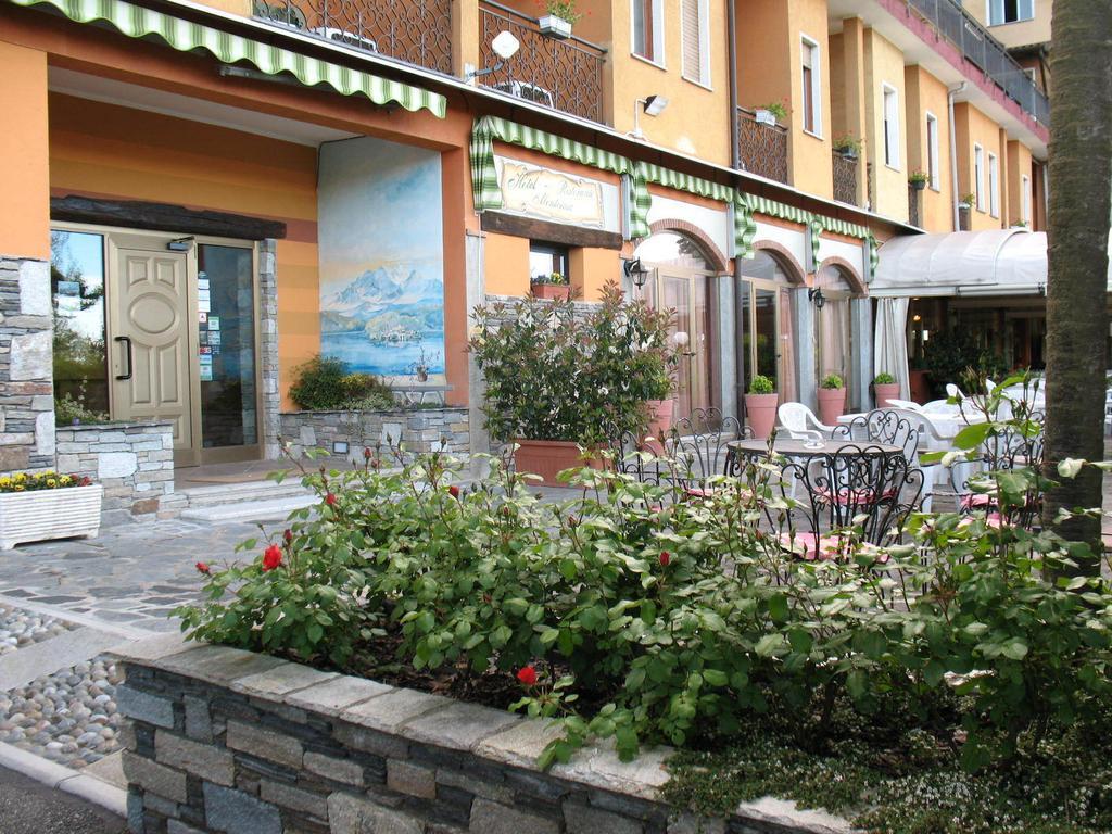 Albergo Ristorante Monterosa Ameno Exteriér fotografie