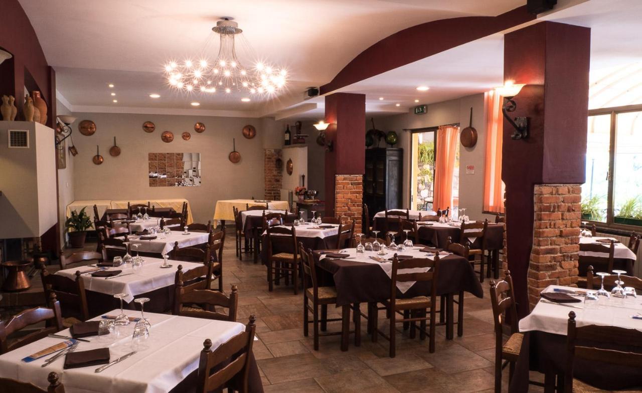 Albergo Ristorante Monterosa Ameno Exteriér fotografie